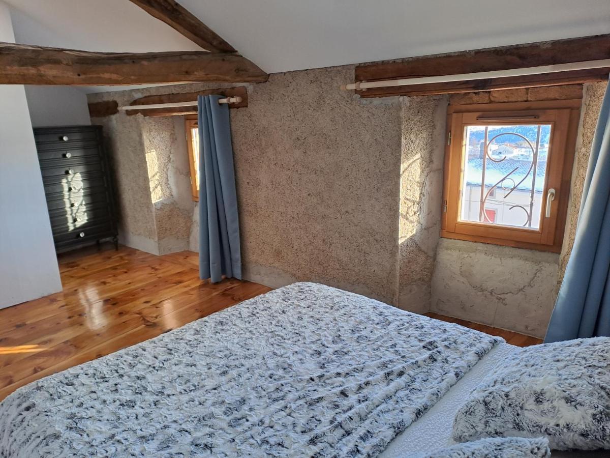 Bed and Breakfast Le Grenier Des Moineaux Font-Romeu-Odeillo-Via Exteriér fotografie