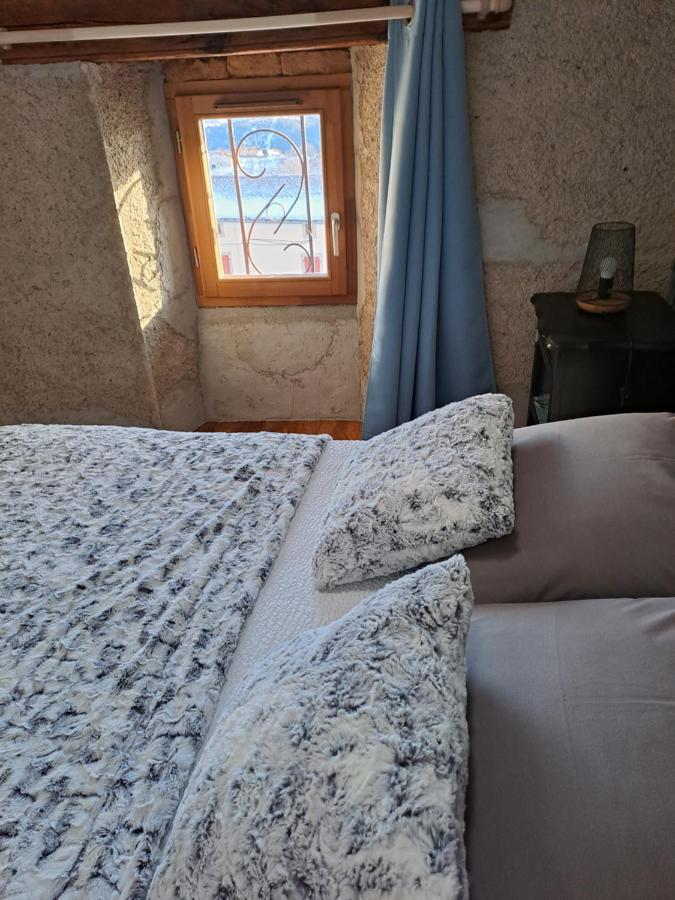 Bed and Breakfast Le Grenier Des Moineaux Font-Romeu-Odeillo-Via Exteriér fotografie