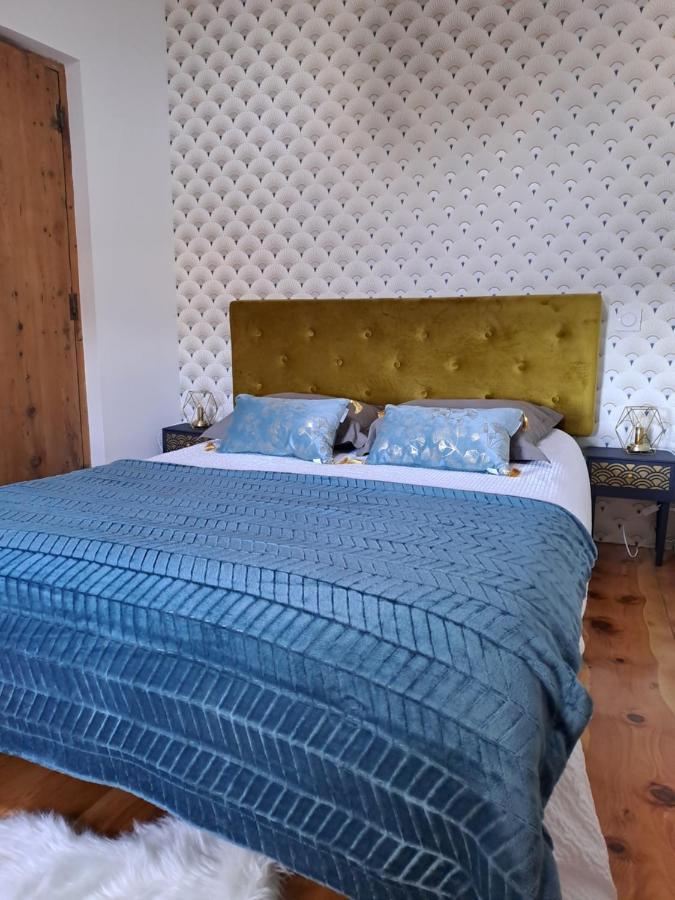 Bed and Breakfast Le Grenier Des Moineaux Font-Romeu-Odeillo-Via Exteriér fotografie