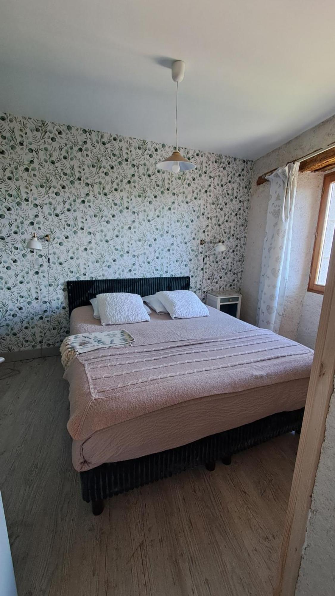 Bed and Breakfast Le Grenier Des Moineaux Font-Romeu-Odeillo-Via Exteriér fotografie